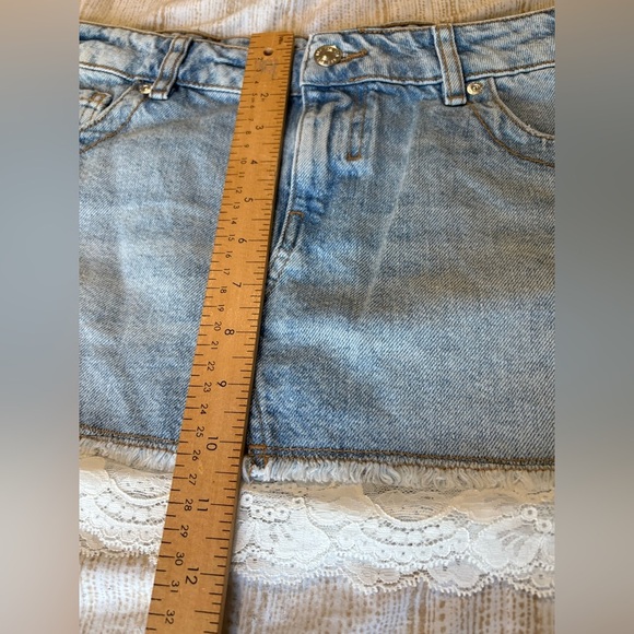 BDG skirt Urban Outfitters NWOT Brynne low rise denim lace trim size small - Picture 7 of 9